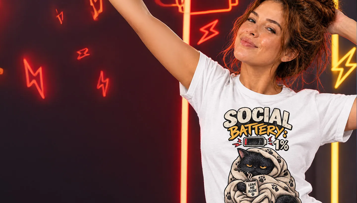 Cliente de Helldog con remera personalizada de Social Battery
