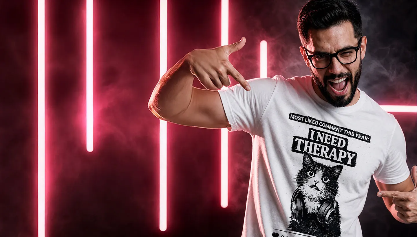 Cliente de Helldog con remera personalizada de I Need Therapy